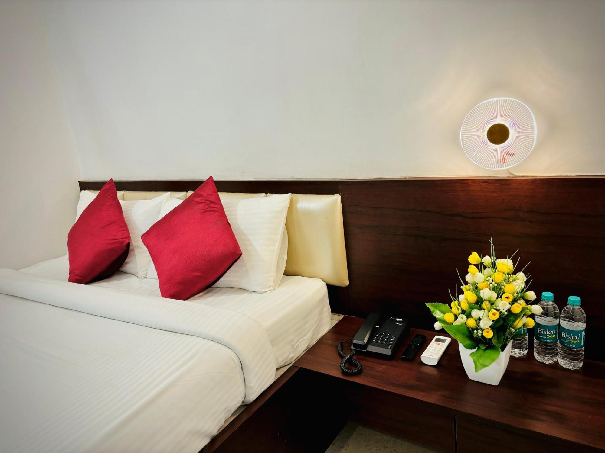 Sai Shreyas Residency, Best Hotel Near Bangalore Airport Dod Jala Eksteriør billede