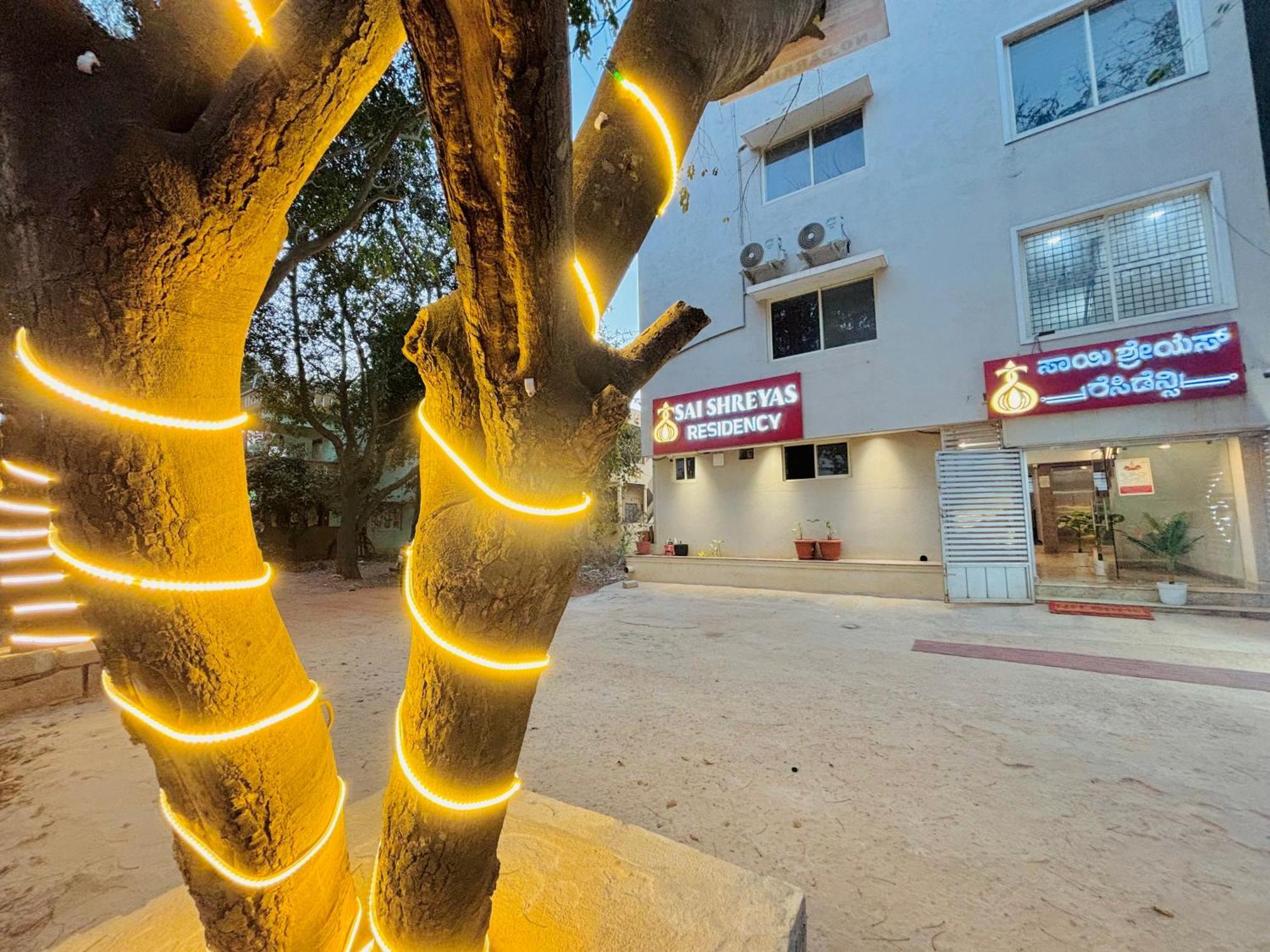 Sai Shreyas Residency, Best Hotel Near Bangalore Airport Dod Jala Eksteriør billede
