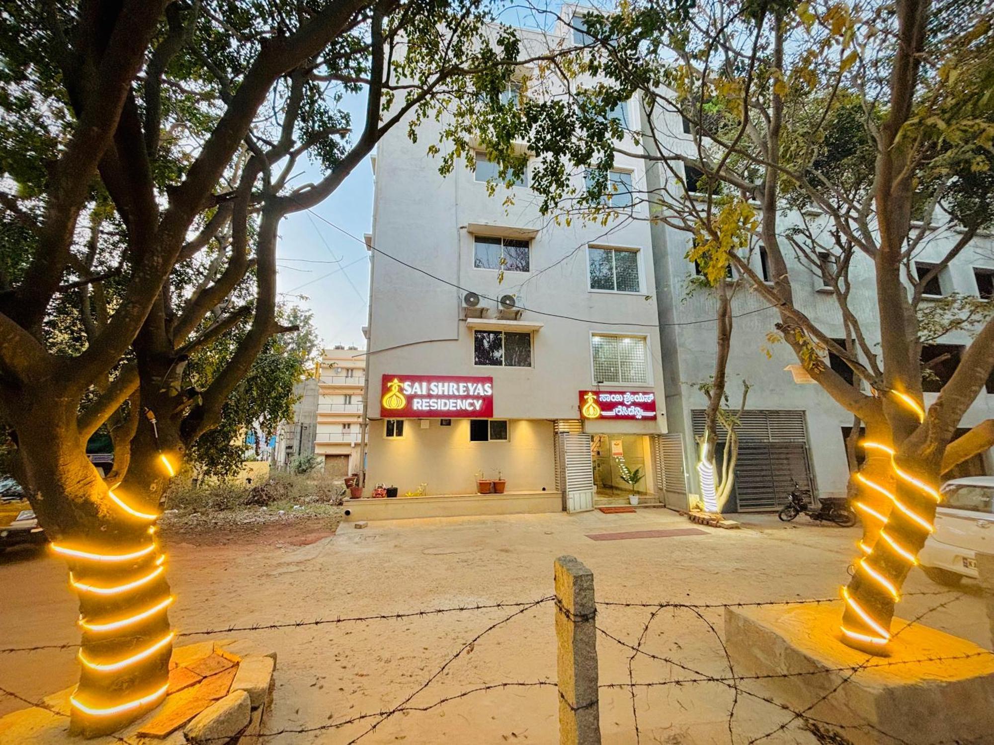 Sai Shreyas Residency, Best Hotel Near Bangalore Airport Dod Jala Eksteriør billede